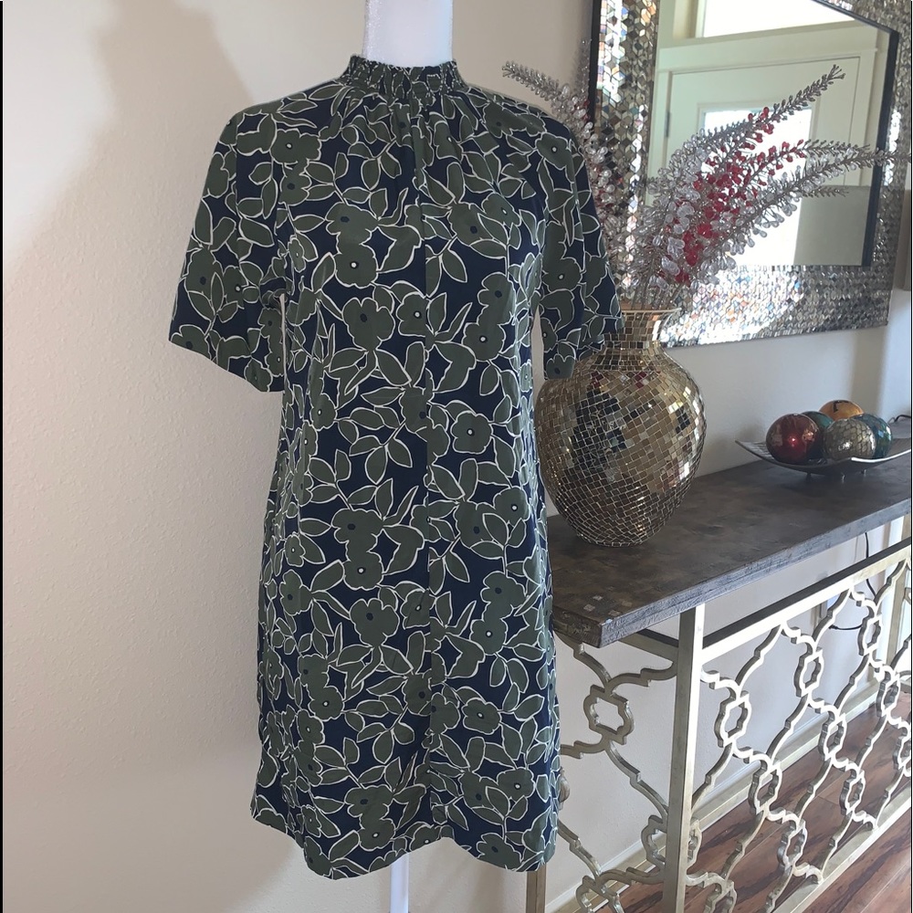 Banana Republic green flowery dress
